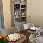 Une Histoire De Famille Holiday home *