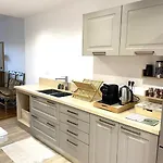 Une Histoire De Famille