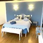 Une Histoire De Famille Holiday home *