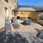 Une Histoire De Famille Holiday home